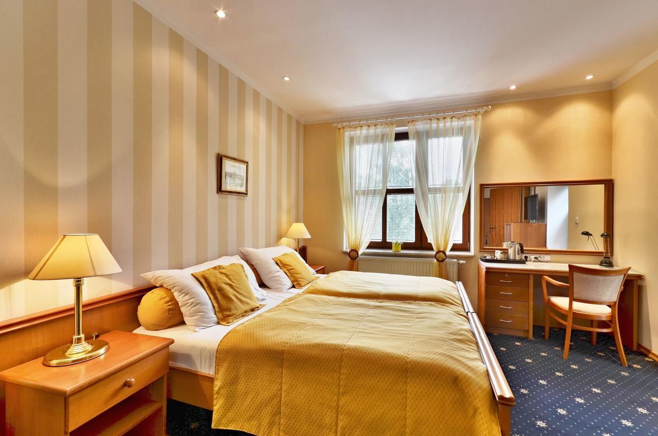 Hotel Villa Conti Písek Eksteriør billede